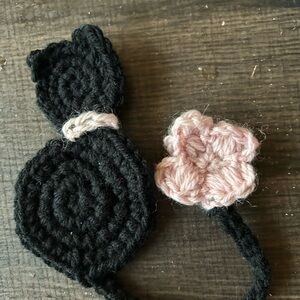 Crochet Cat Bookmark - Black and pink